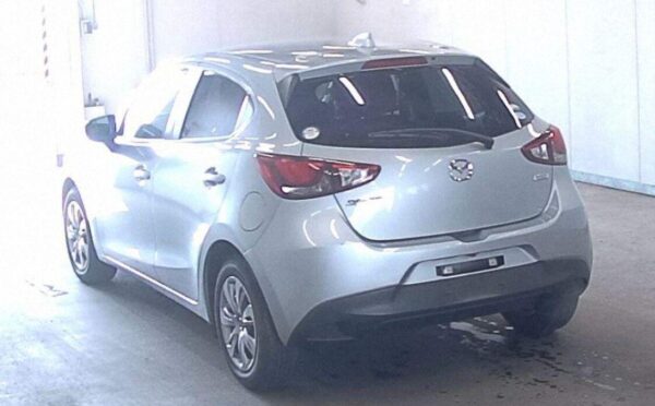 2007 MAZDA DEMIO - Image 2