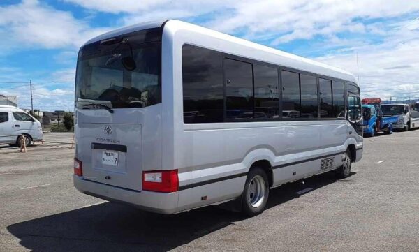 2017 TOYOTA COASTER - Image 5