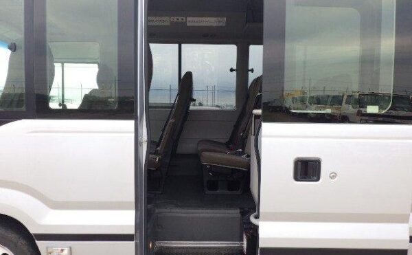 2017 TOYOTA COASTER - Image 7