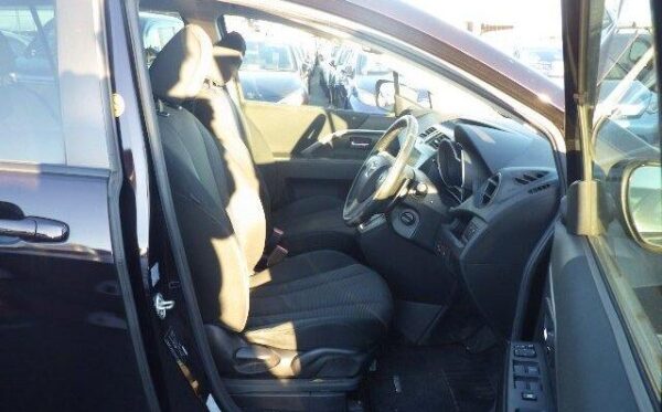 2017 Mazda Premacy - Image 6