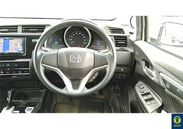 2017 Honda Fit Hybrid - Image 5