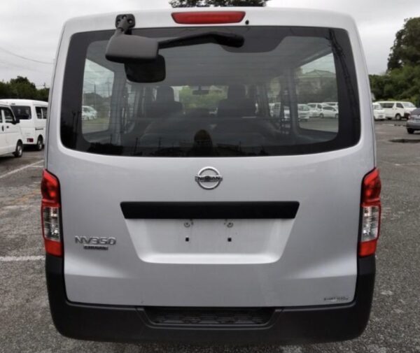 2017 Nissan Caravan - Image 4